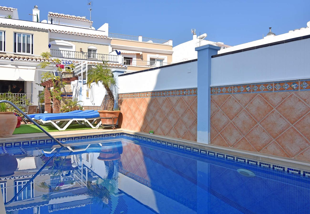 Villa à Nerja - Nerja 001